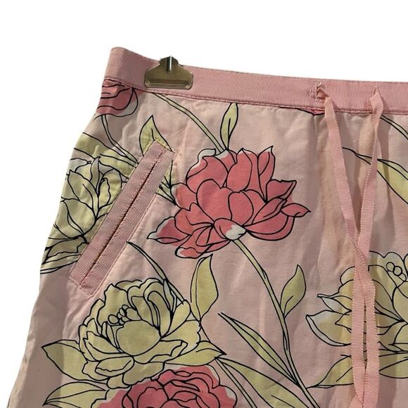Loft petites light pink floral mini skirt. - Picture 2 of 8